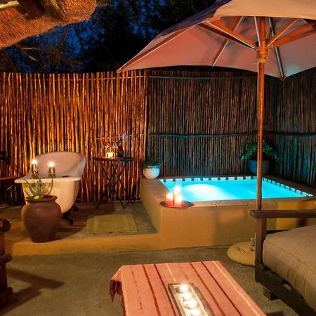 Manzini Chalets Marloth Park Eksteriør billede