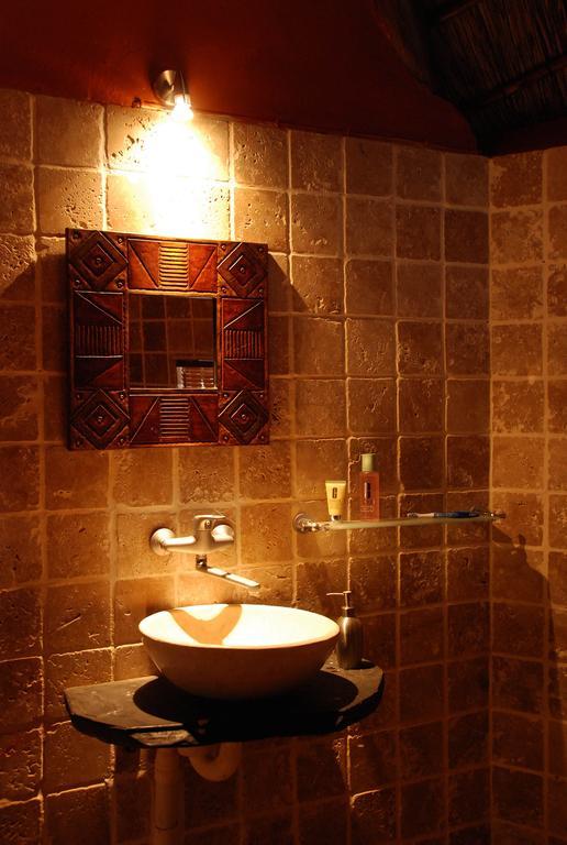 Manzini Chalets Marloth Park Værelse billede