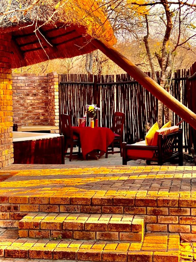 Manzini Chalets Marloth Park Eksteriør billede
