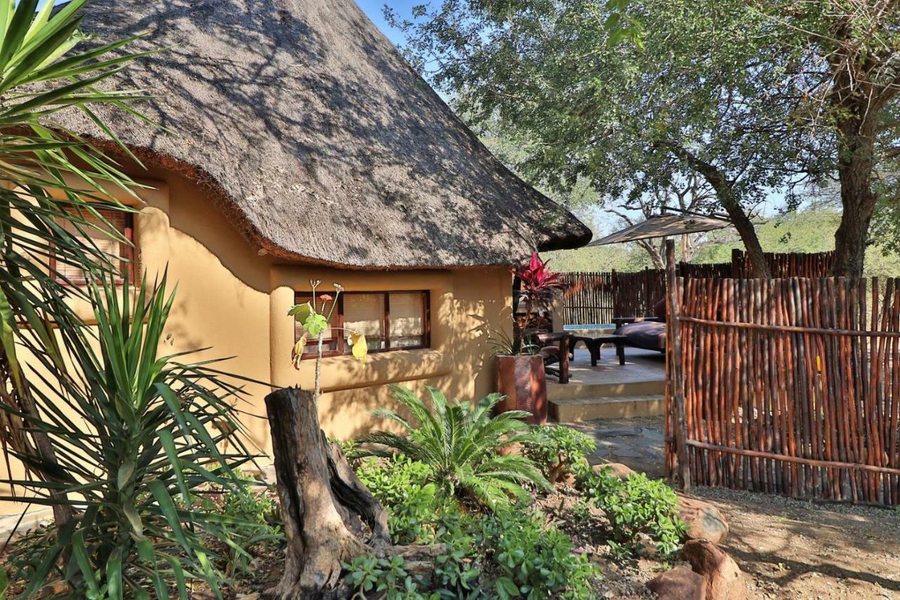 Manzini Chalets Marloth Park Eksteriør billede